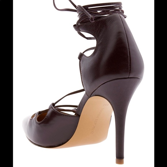 🆕Banana Republic Dakota Plum Lace Up Pumps Size 8 - Picture 2 of 9